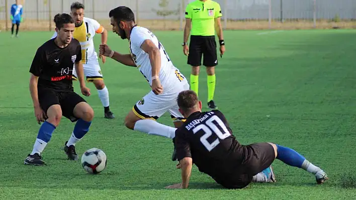 Kayseri Süper Amatör Küme 3. Hafta: Başakpınar - Şimşekspor: 2-2