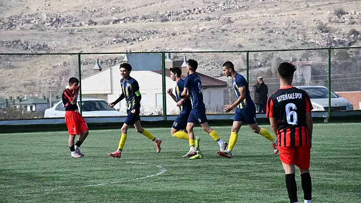 U18 Ligi B Grubu'nda: 2 gol, 3 kırmızı kart!