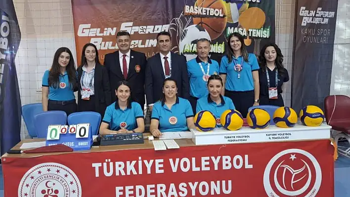Kayseri Voleybol Kulübü lige fırtına gibi girdi!
