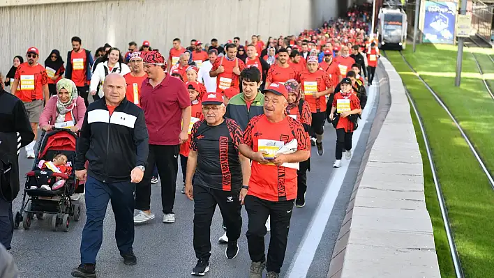 Kayseri Yarı Maratonu'nda tramvay krizi!