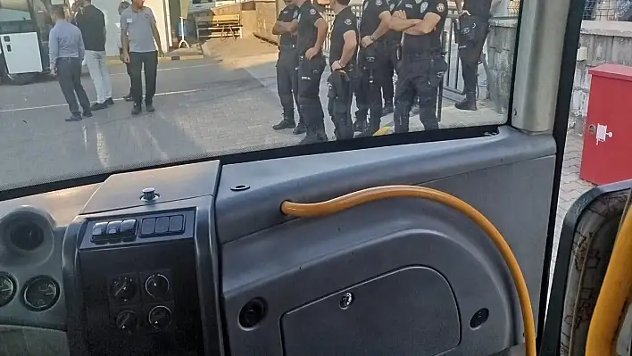 Kayseri Yataş'ta neler oluyor? Çevik kuvvet çağırdılar, kapıları kapattılar!