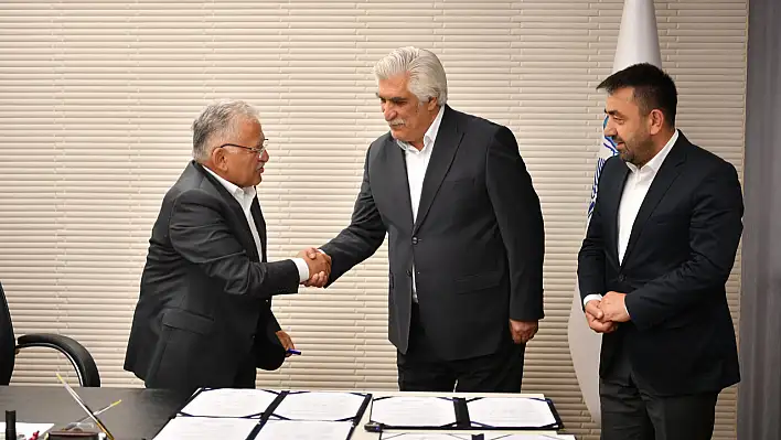 Kayseri'ye yeni protokol - Okuma salonları geliyor!