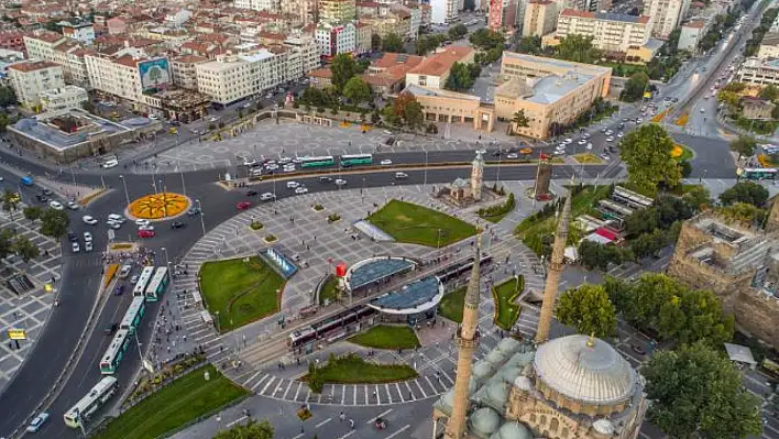 Kayserili dev holdingden ayrıldılar!