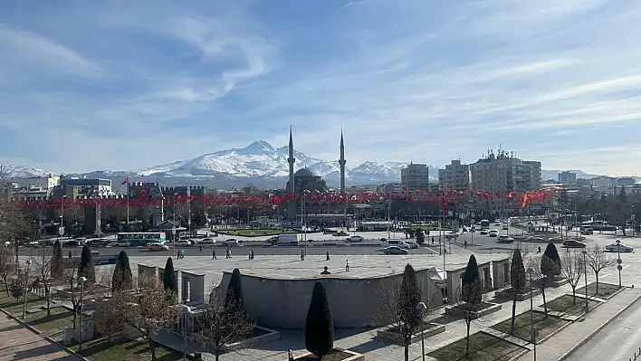 Kayserili doktor, Kentsel dönüşüm, Fırtına uyarısı, Kayserispor, Yağlama... - İşte 16 Mart tarihinde Kayseri'de yaşananlar!