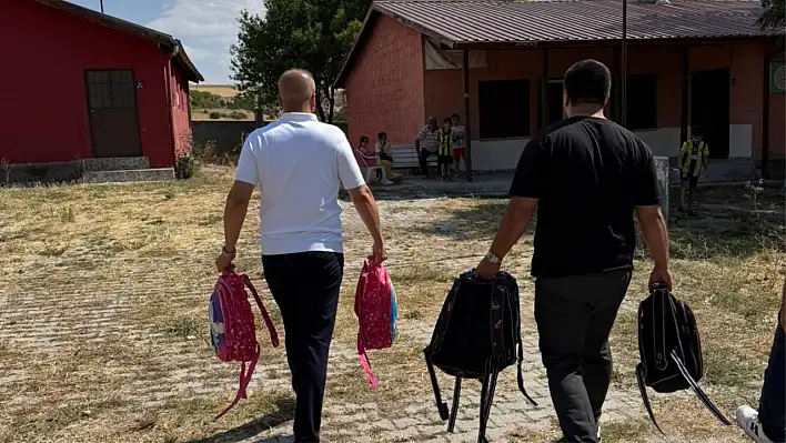 Kayserili hayırsever isim 700 öğrencinin gönlüne dokundu!