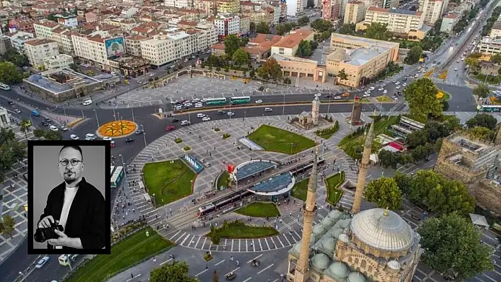 Kayserili isim şimdi de İtalya'dan ödül aldı!