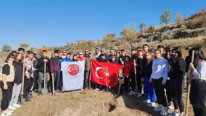 Kayserili Muaythai sporcuları Cumhuriyet'in 100. yılı için bakın ne yaptı?