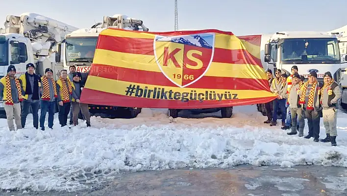 Kayserispor'a destek çığ gibi büyüyor! Fabrikalar, iş yerleri, şehir sokakları sarı-kırmızıya büründü