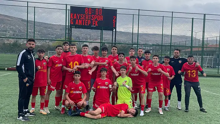 Kayserispor'da altyapıda  büyük başarı! U14, U15, U16 ve U17 takımları Play-off'a kaldı