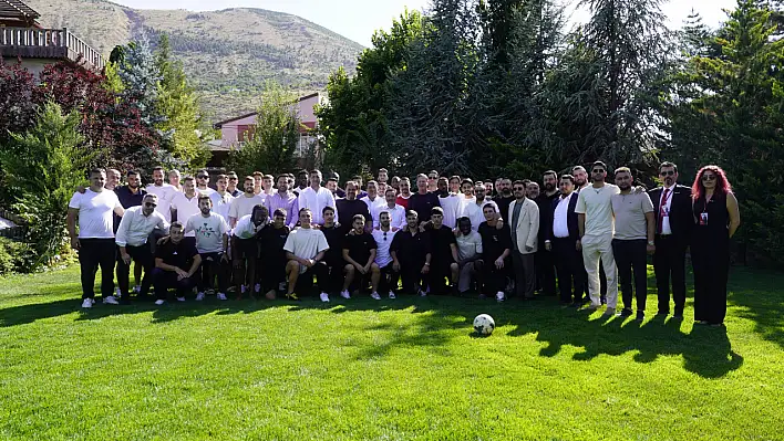 Kayserispor'da Başakşehir maçı öncesi dev zirve...