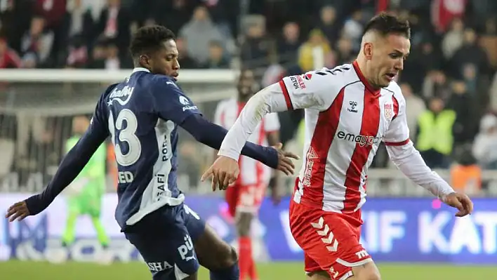 Kayserispor'da çifte sevinç! Sivasspor'dan da güzel haber geldi