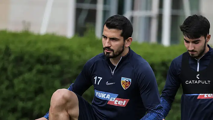 Kayserispor'da Emrah Başsan takımda kalacak mı?