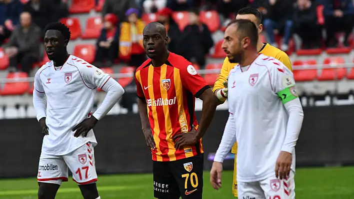 Kayserispor'da ilk yarı sona erdi!