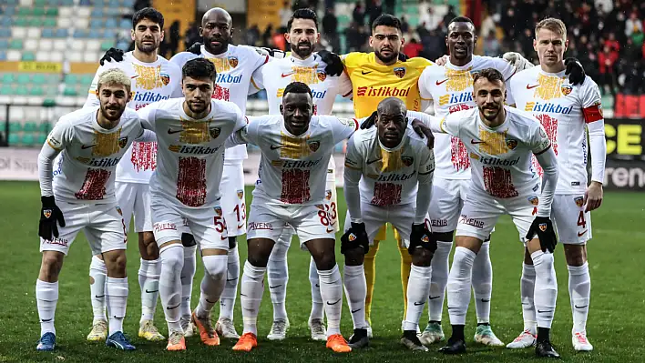 Kayserispor İstanbul'da kayıplarda! İlk yarıda 4 gol var... Karagümrük - Kayserispor