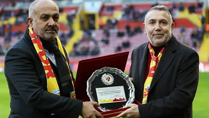 Kayserispor kazandı, Ertekin coştu! 'Bizim hayallerimiz bütçelerden büyük'