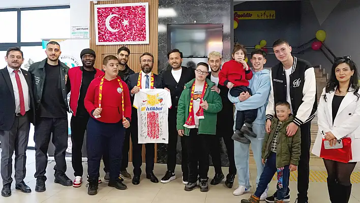 Kayserispor kendini aştı! Huzur bulmaya devam ediyor! 'Helal olsun' dedirttiler