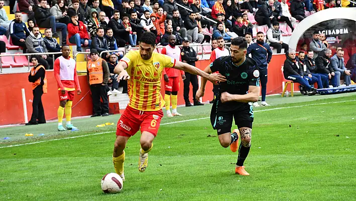 Kayserispor'la Adana Demirspor Arasında Dikkat Çeken Ayrıntı