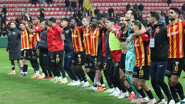 Kayserispor Puanını 15'e Yükseltti