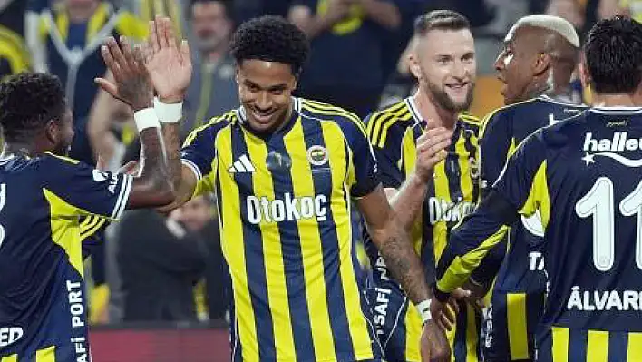 Kayserispor sevdalısı gurbetçi Fenerbahçe maçında isyan etti!
