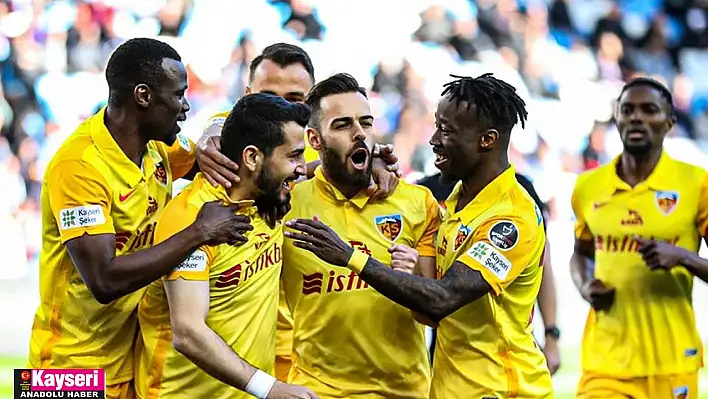 Kayserispor, Trabzon'da ilk yarıyı önde tamamladı: 1-2