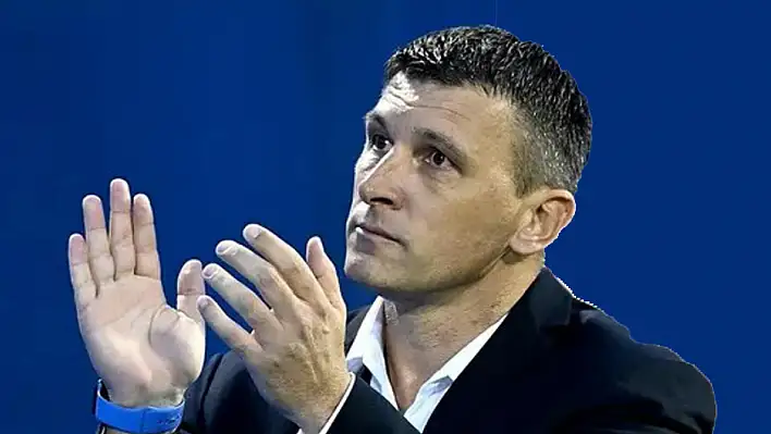 Kayserispor'un eski hocası Jakirovic, Hull City'de yapacağını yaptı