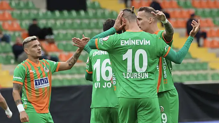 Kayserispor'un rakibi Alanyaspor kupada tur atladı!