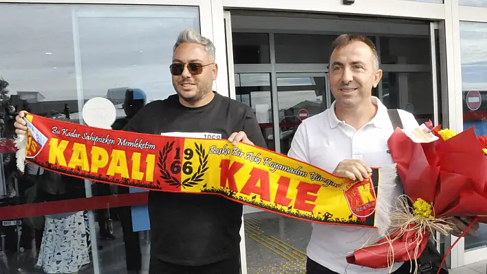 Kayserispor'un yeni Teknik Direktörü Recep Uçar'ı taraftar karşıladı