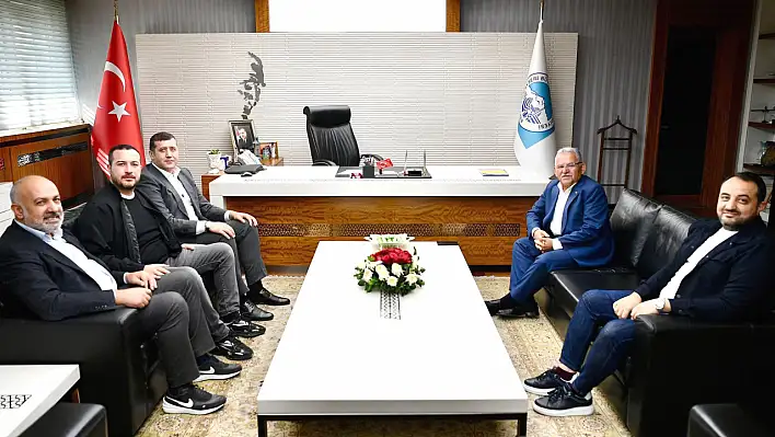 Kayserispor zirvesi mi yapıldı? Ali Çamlı geri mi dönüyor?