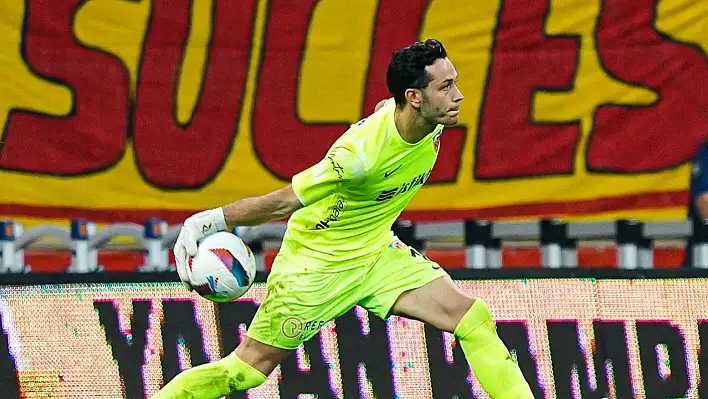 Kayserisporlu Onurcan Piri sosyal medyada gündem oldu! Hakem de tebrik etti!