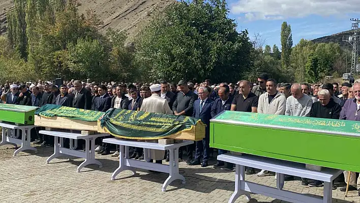 Kazadan 6 saat sonra bulunan 4 kişi son yolculuklarına uğurlandı