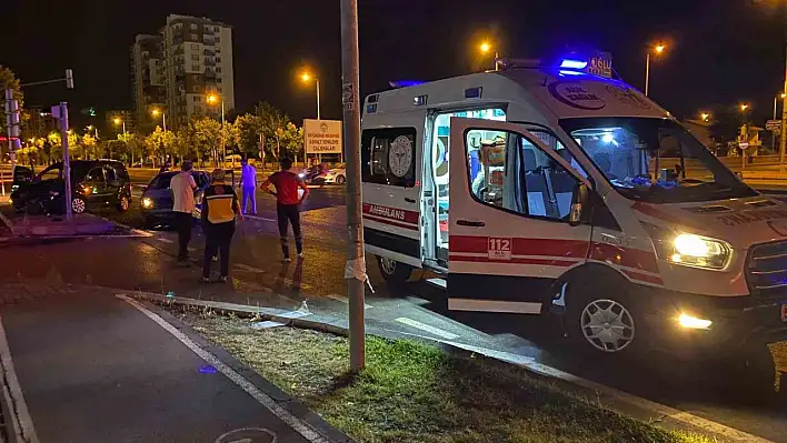 Kayseri'de alkollü sürücü kazaya neden oldu, 'Nasılsınız?' deyip kaçtı