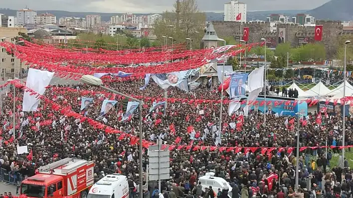 Kılıçdaroğlu'nun Kayseri mitingine kaç kişi katıldı?