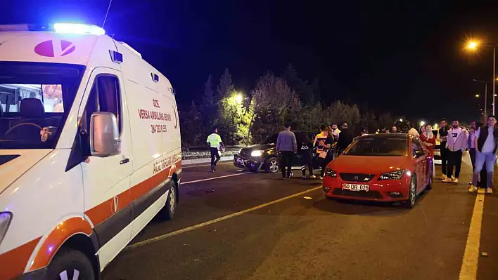 Kırmızı ışıkta bekleyen araçların arasına daldıktan sonra kayıplara karıştı!