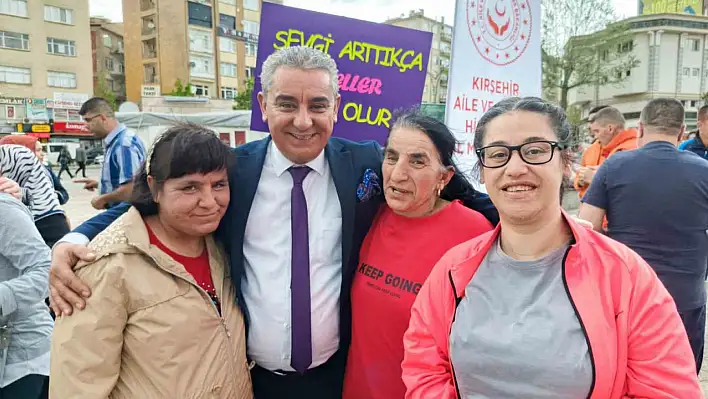 Beyazay Derneği'nden Engelliler Haftası yürüyüşüne destek!