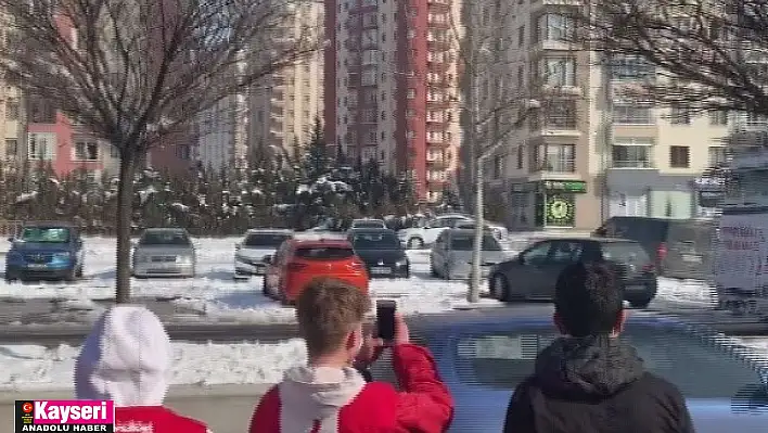 Kızılay Talas Şubesi'nden afet bölgesine yardım