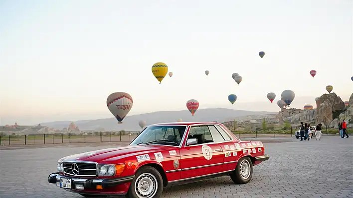 Klasik Otomobil Kulübü'nün bahar rallisi, Kapadokya'da yapıldı