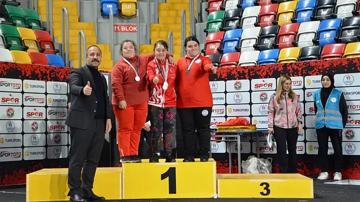 Kocasinan Belediyesi'nin özel sporcuları Türkiye'ye örnek oldu!