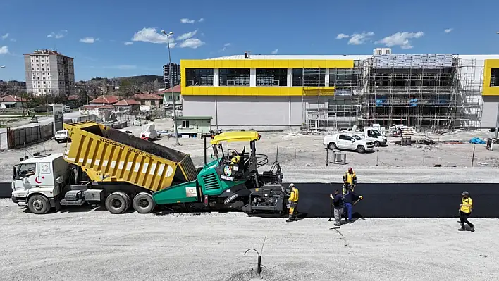 Kocasinan için dev adım: Yol, asfalt ve sosyal tesisler bir arada