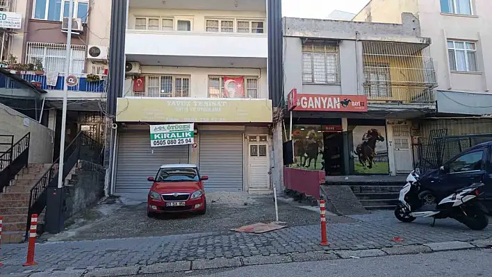 Adana'da bir şahıs komşusunu sokak ortasında vurup ağır yaraladı