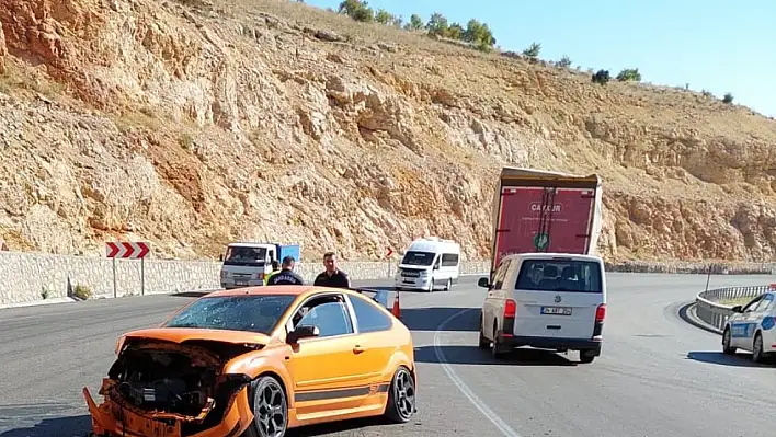 Malatya - Kayseri karayolunda kaza: 1 yaralı