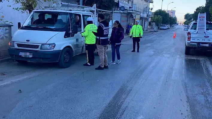 Adana'da 6 araç men edildi, 6 hükümlü yakalandı!