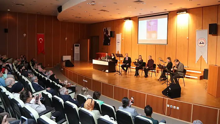 Kültepe kazılarının önemi ERÜ'de anlatıldı!