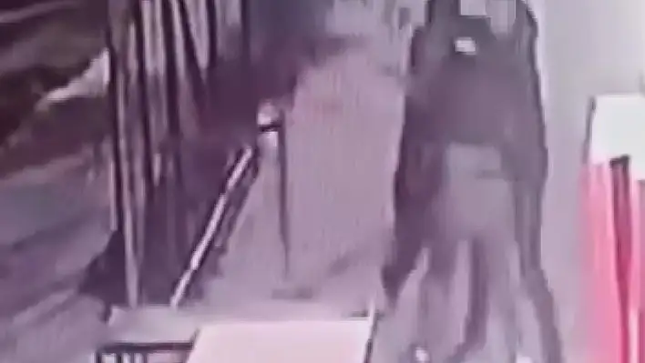 Adana'da lise öğrencileri darp edilip bıçaklanmıştı - 6 şüpheli yakalandı!