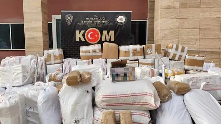 Manisa'da 2 ton kaçak tütün ele geçirildi