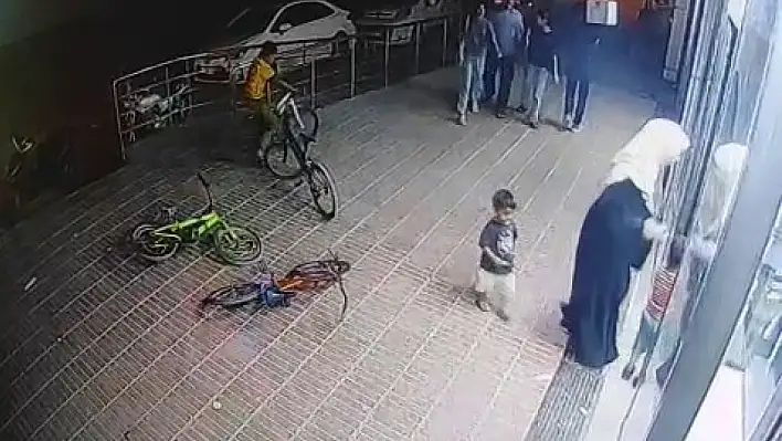 Markete alışveriş için girdi, bisikleti çalındı!
