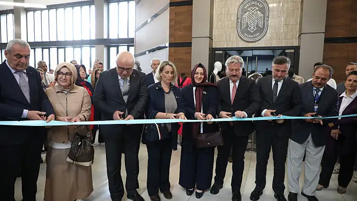 Melikgazi'de el emeği göz nuru ürünler sergilendi
