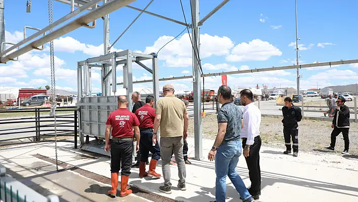 Melikgazi'de kurban hazırlıkları tamamlandı: Başkan Palancıoğlu'ndan ziyaret...