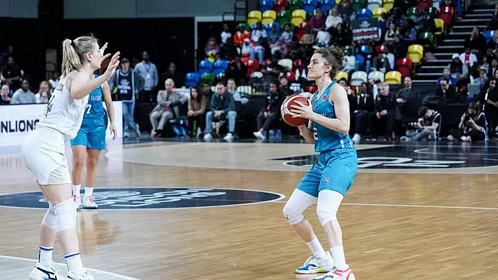 Melikgazi Kayseri Basketbol İngiliz ekibine mağlup oldu