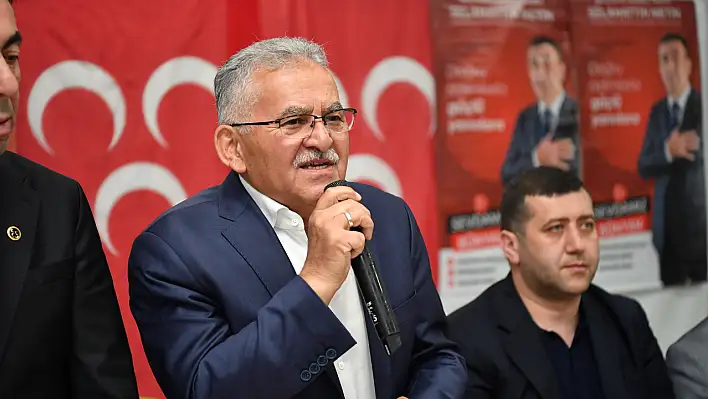 Memduh Büyükkılıç Bünyan'da İftar yaptı