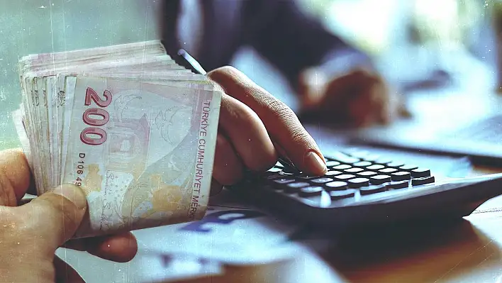 Memur maaşında kritik eşik: İlk zam teklifi belli oluyor, memurun talebi ne?